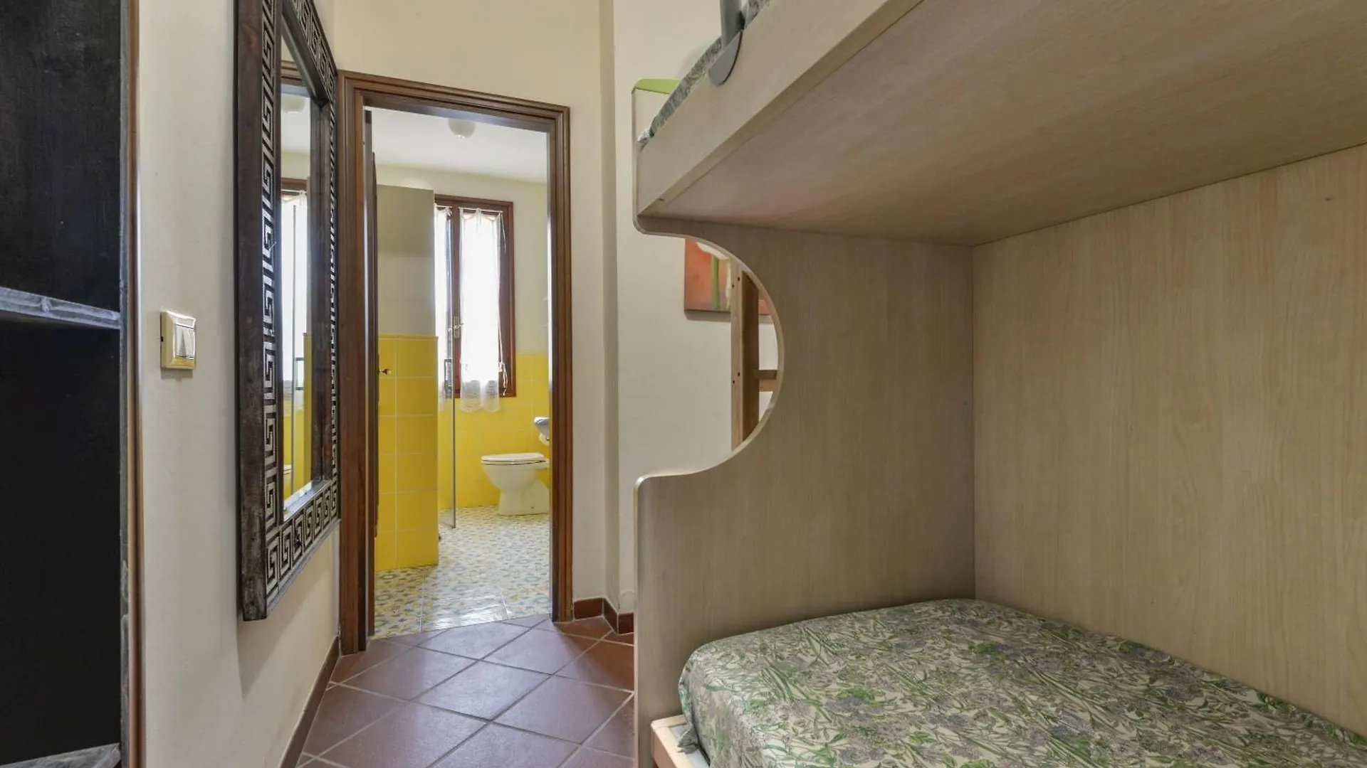 Bilocale Mimosa A Lacona 0*,